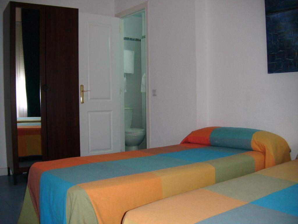مدريد Puerta Del Sol Rooms الغرفة الصورة