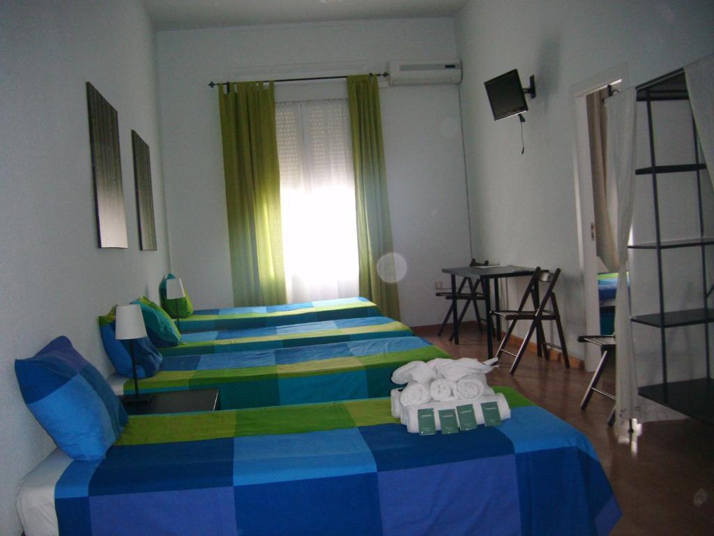مدريد Puerta Del Sol Rooms الغرفة الصورة
